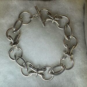 Stylish Sterling Silver Link Bracelet